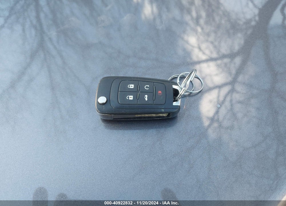 2013 CHEVROLET MALIBU VIN: 1G11H5SA6DF139044