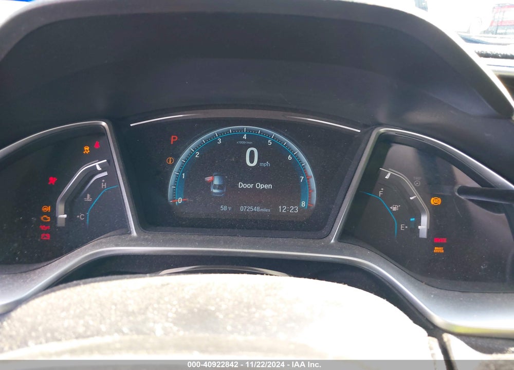 2018 HONDA CIVIC VIN: 2HGFC2F73JH539177