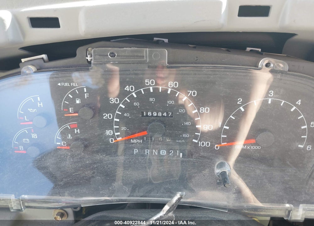 1999 FORD F-250 LARIAT/XL/XLT VIN: 1FTNW21S9XEE10695