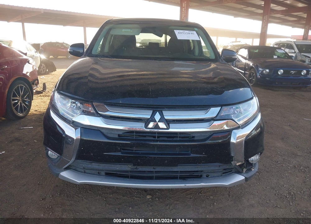 2018 MITSUBISHI OUTLANDER SE VIN: JA4AZ3A38JZ054867