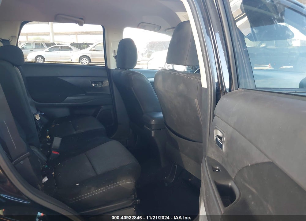 2018 MITSUBISHI OUTLANDER SE VIN: JA4AZ3A38JZ054867