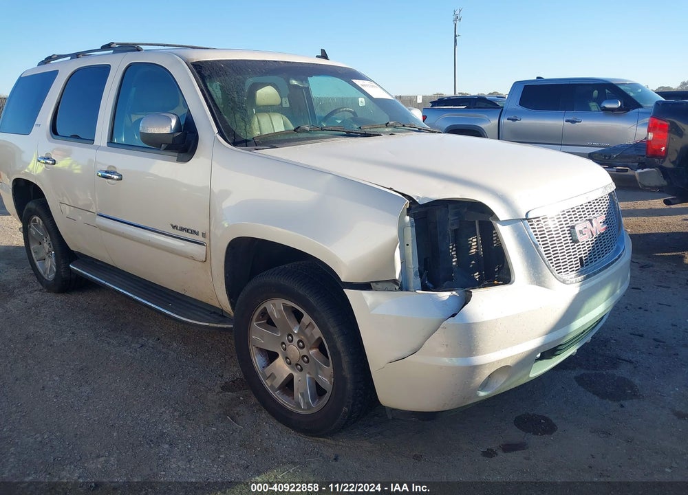 2008 GMC YUKON SLT VIN: 1GKFK13058R218694