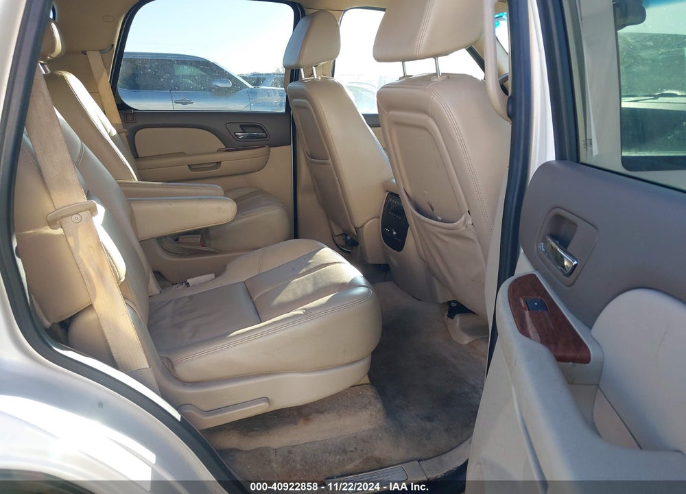 2008 GMC YUKON SLT VIN: 1GKFK13058R218694