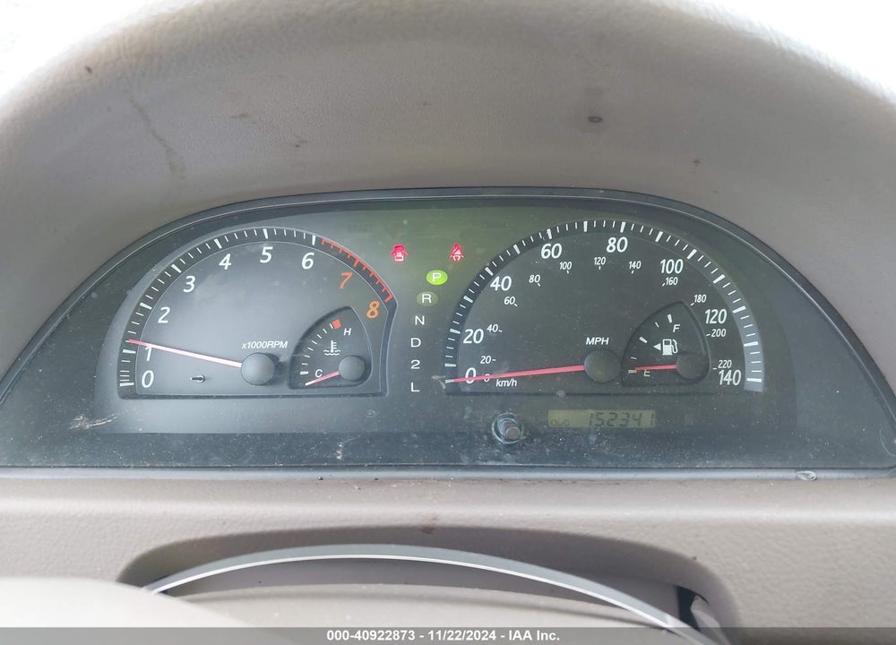 2002 TOYOTA CAMRY LE VIN: 4T1BE32K12U090180