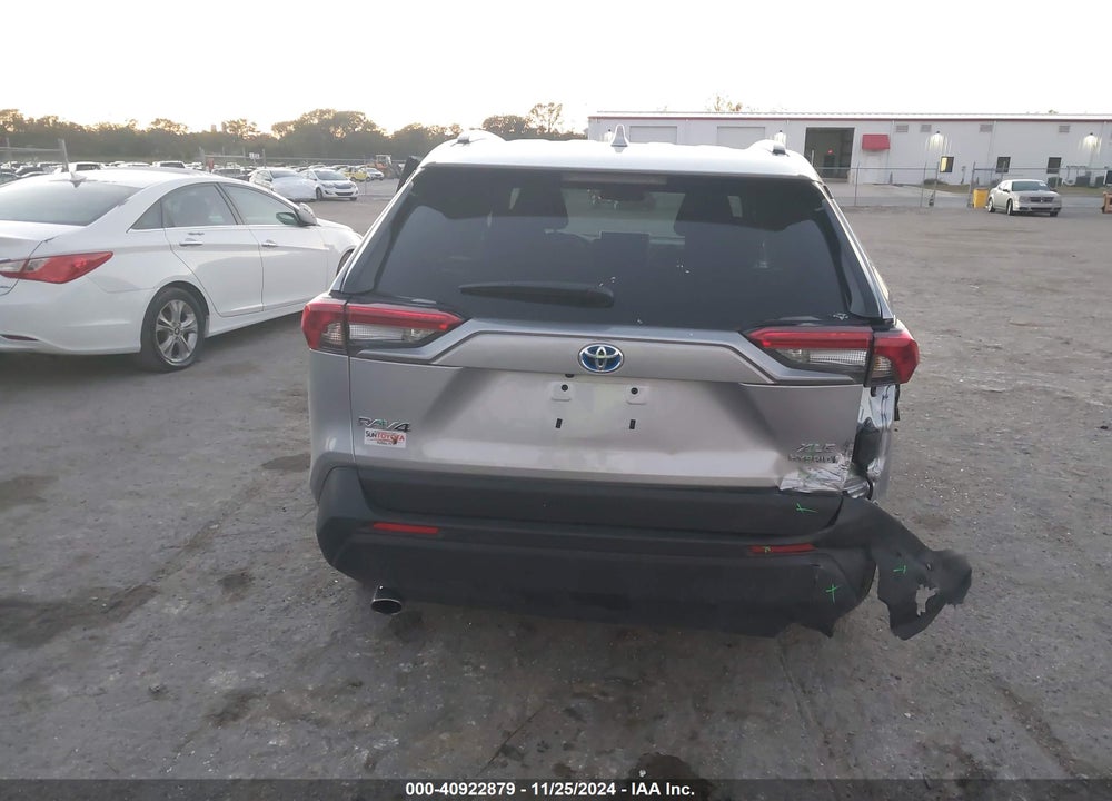 2024 TOYOTA RAV4 HYBRID XLE VIN: 4T3RWRFV1RU151726