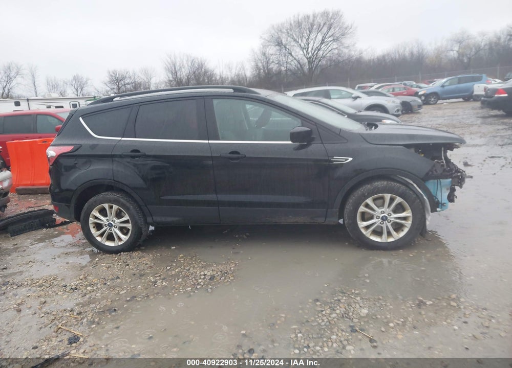 2018 FORD ESCAPE SE VIN: 1FMCU9GD1JUB73627