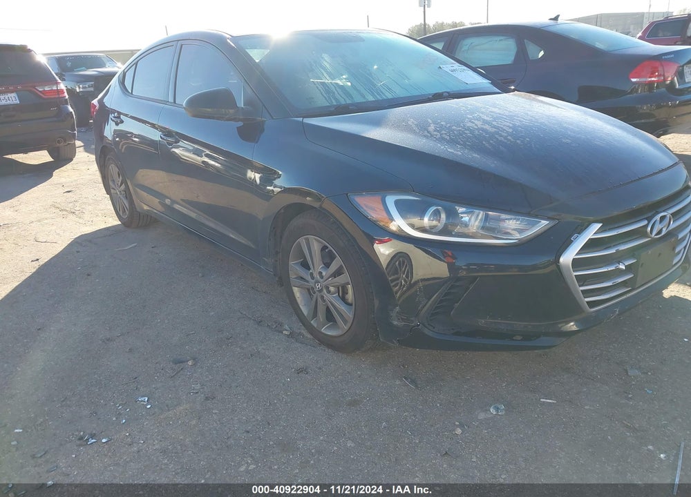 2018 HYUNDAI ELANTRA SEL VIN: 5NPD84LF2JH229852