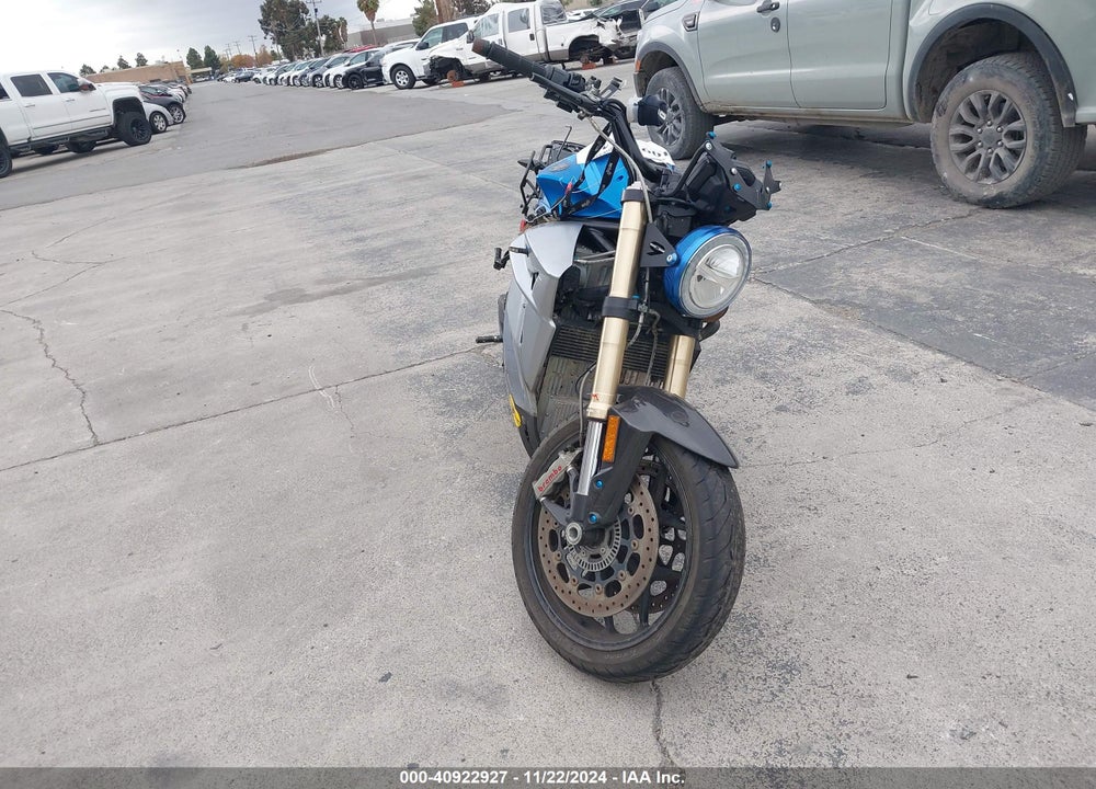 2021 ENERGICA EVA ESSEESSE9 +/+ RS VIN: ZNNT1A1A1MS000030