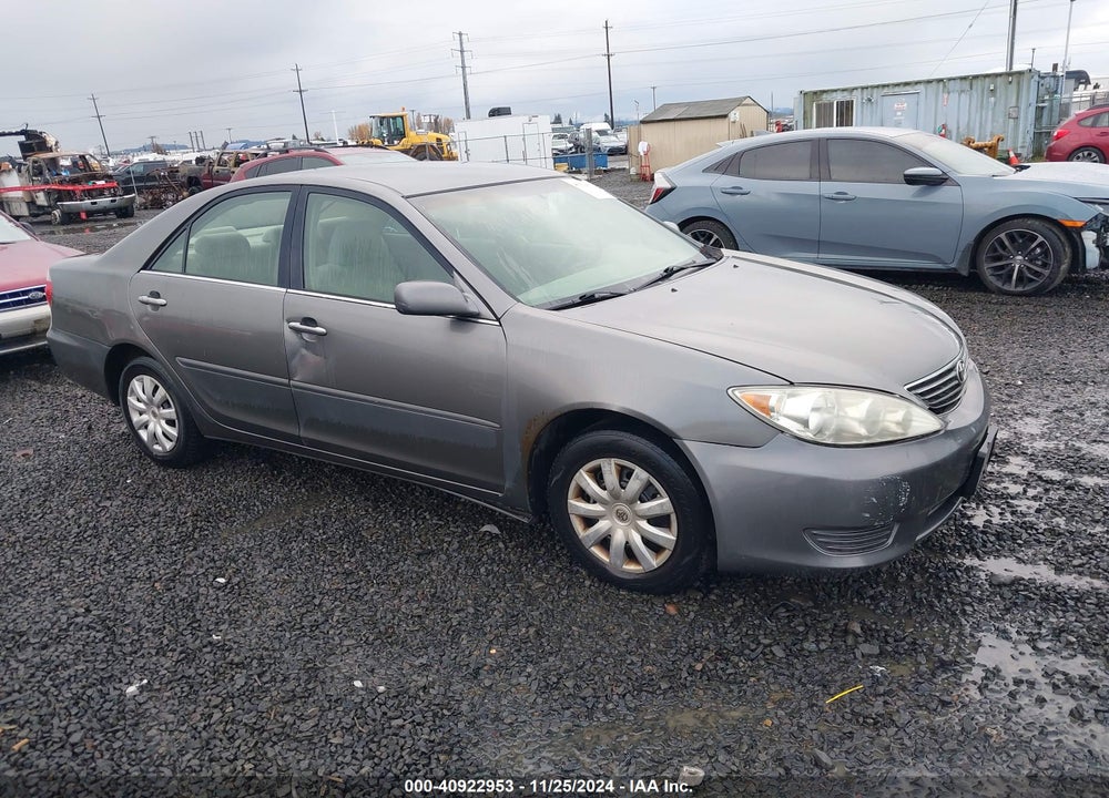 2005 TOYOTA CAMRY LE VIN: 4T1BE32K65U587892