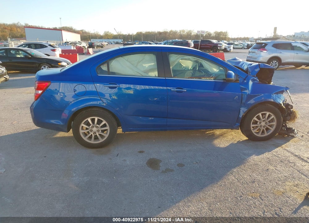 2019 CHEVROLET SONIC LT AUTO VIN: 1G1JD5SB8K4131752
