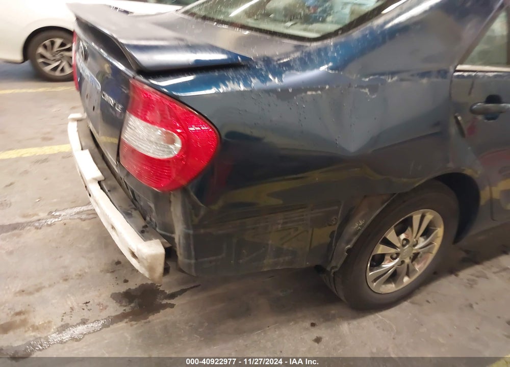2004 TOYOTA CAMRY LE VIN: 4T1BE30K54U335472