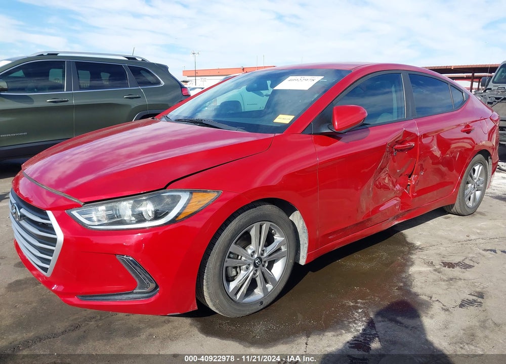2017 HYUNDAI ELANTRA SE VIN: 5NPD84LF6HH084521