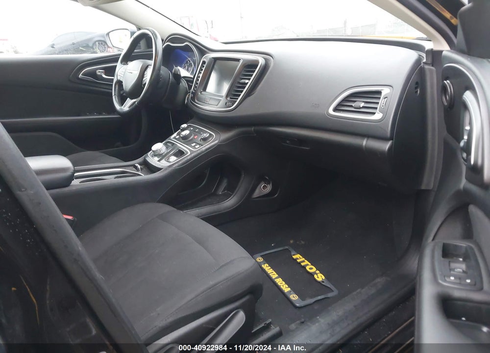 2016 CHRYSLER 200 LIMITED VIN: 1C3CCCAB7GN111992