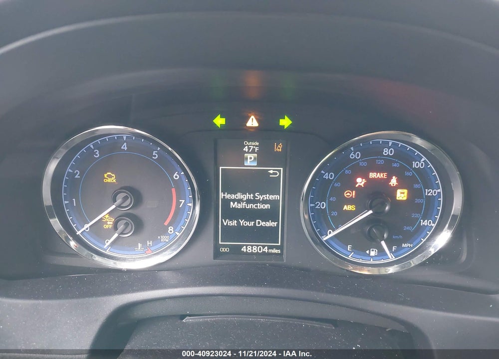 2019 TOYOTA COROLLA XSE VIN: 5YFBURHE9KP915309