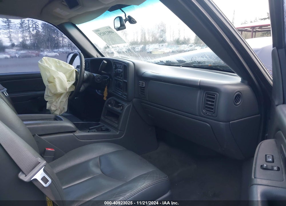 2005 GMC SIERRA 1500 SLT VIN: 1GTEK19Z05Z199982