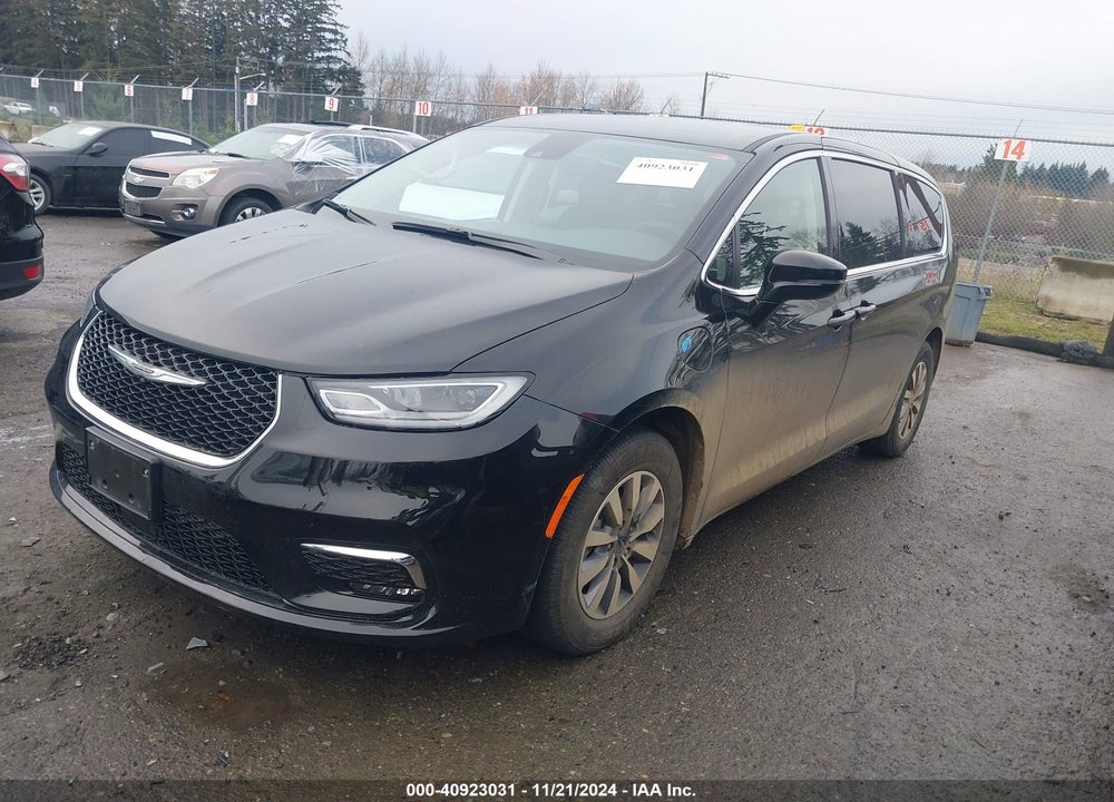 2024 CHRYSLER PACIFICA HYBRID SELECT VIN: 2C4RC1S77RR150236