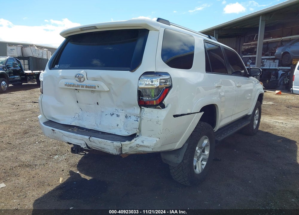 2020 TOYOTA 4RUNNER SR5 VIN: JTEBU5JR1L5784022