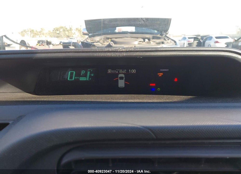 2013 TOYOTA PRIUS C ONE VIN: JTDKDTB30D1547372