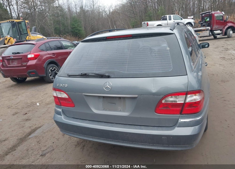 2005 MERCEDES-BENZ E 320 VIN: WDBUH65J25A641603
