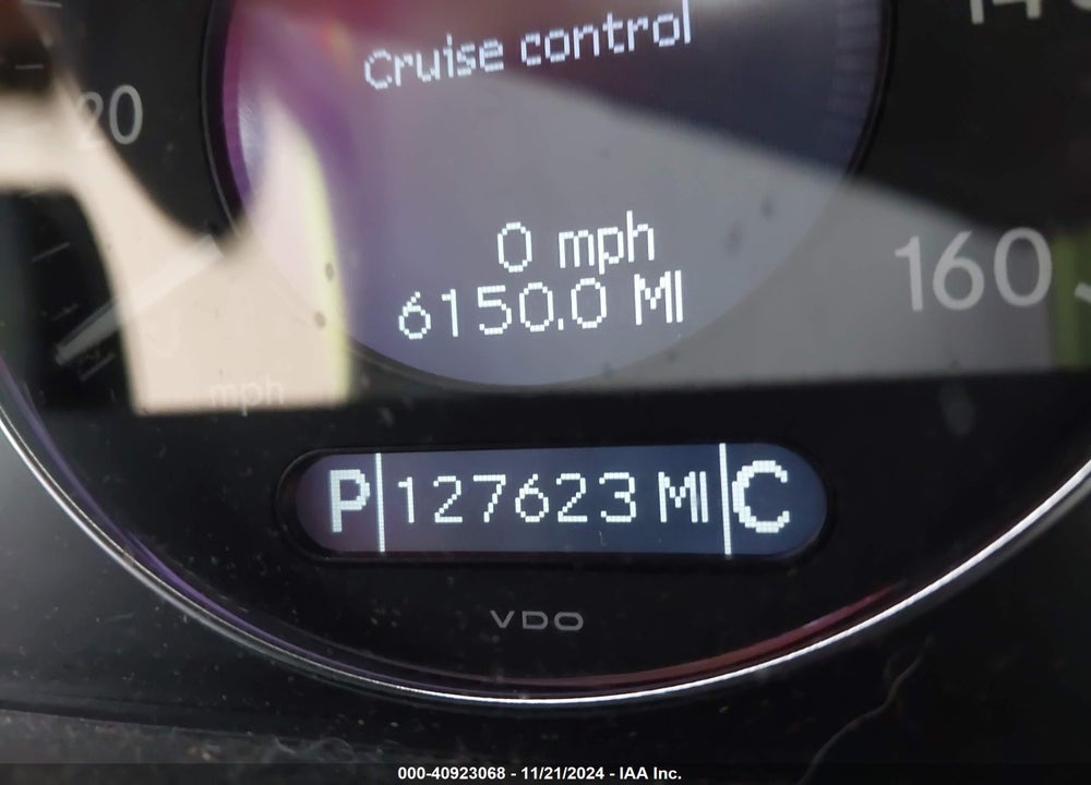 2005 MERCEDES-BENZ E 320 VIN: WDBUH65J25A641603