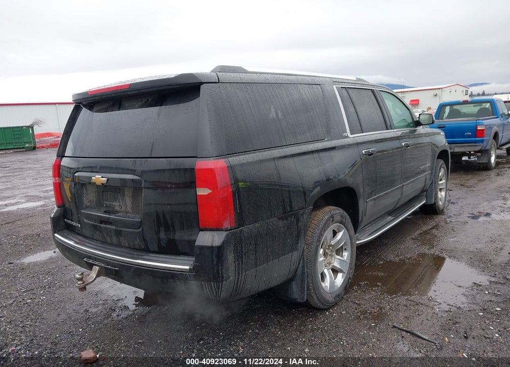 2015 CHEVROLET SUBURBAN 1500 LTZ VIN: 1GNSKKKC0FR568007