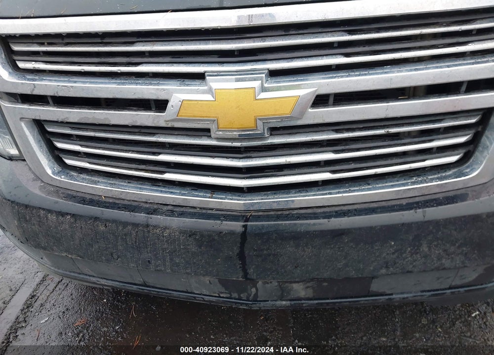 2015 CHEVROLET SUBURBAN 1500 LTZ VIN: 1GNSKKKC0FR568007