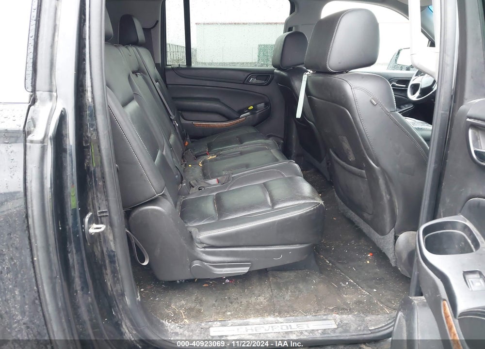 2015 CHEVROLET SUBURBAN 1500 LTZ VIN: 1GNSKKKC0FR568007