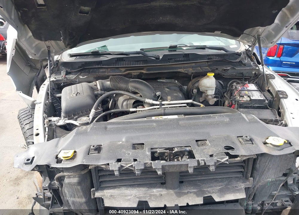 2016 RAM 1500 EXPRESS VIN: 3C6RR6KT5GG249687