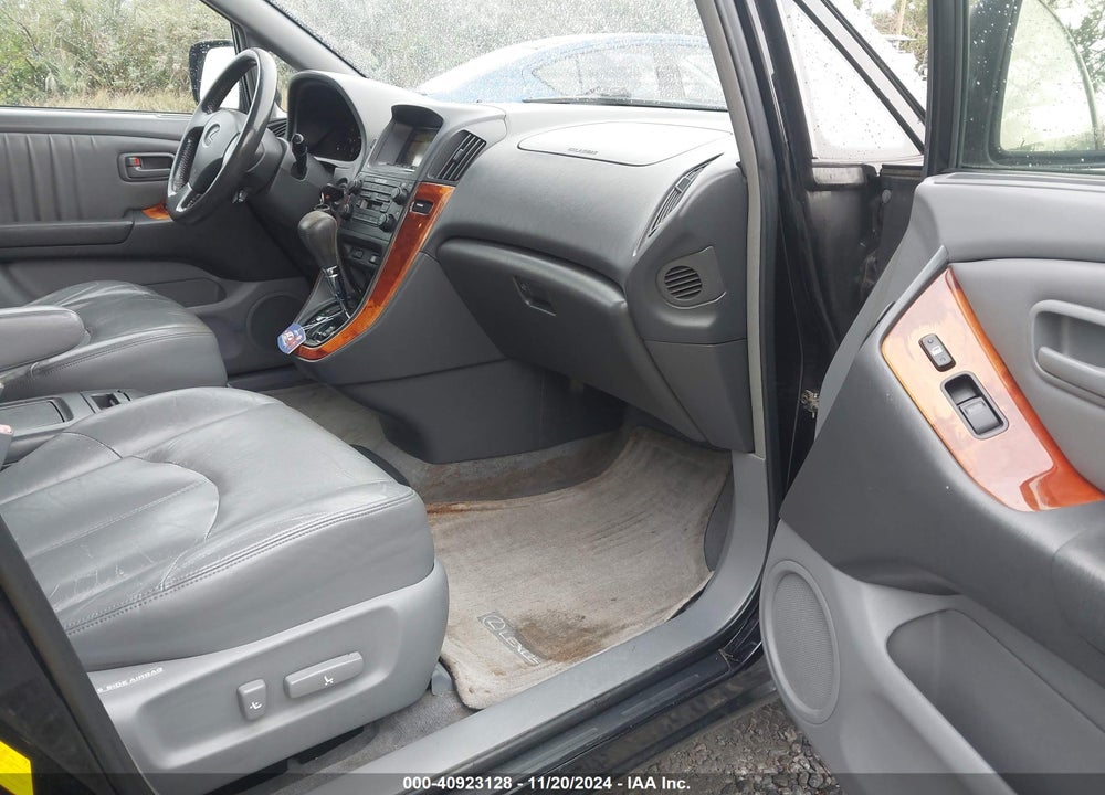 1999 LEXUS RX 300 VIN: JT6HF10U6X0053068