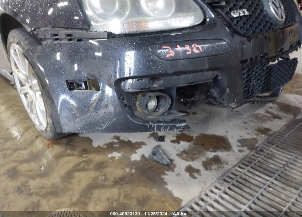 2009 VOLKSWAGEN GTI 2-DOOR VIN: WVWEV71K89W051952