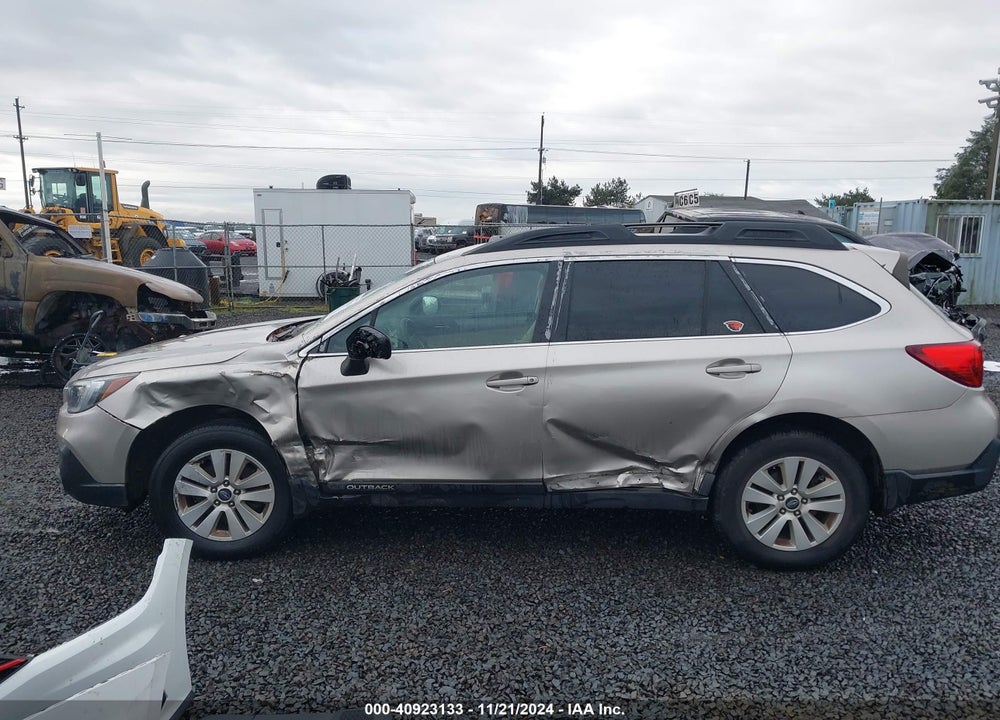 2018 SUBARU OUTBACK 2.5I PREMIUM VIN: 4S4BSACC1J3329607