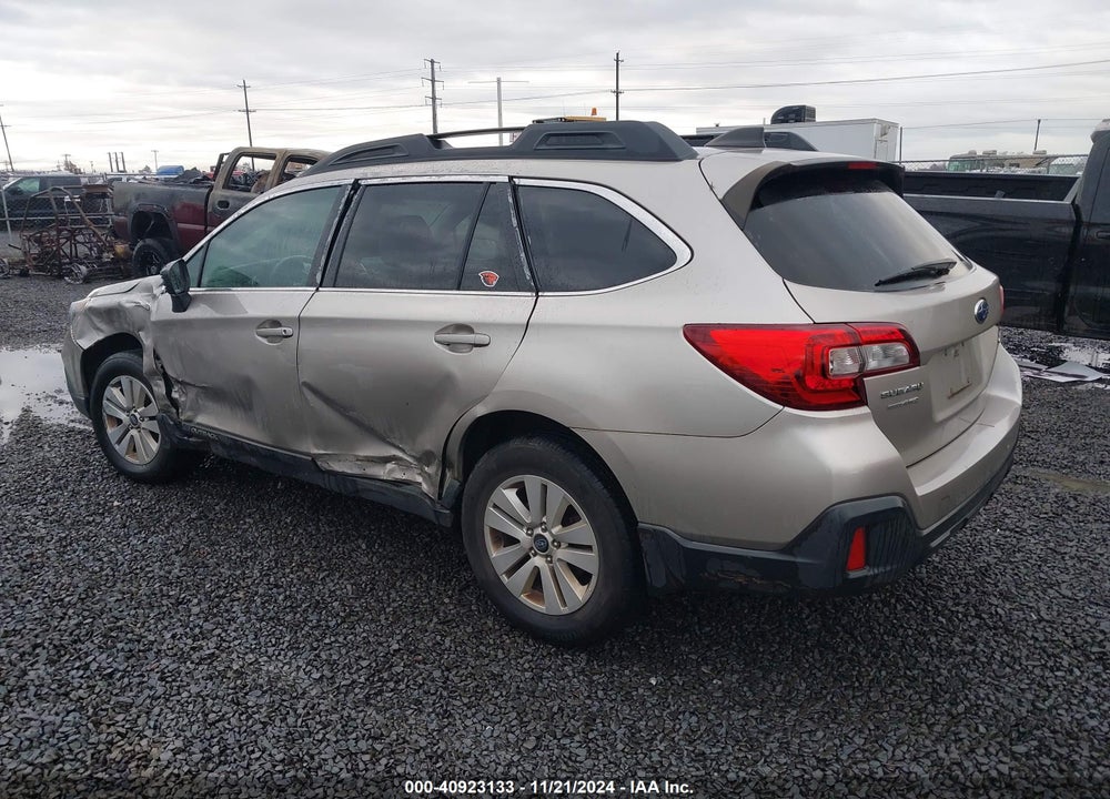 2018 SUBARU OUTBACK 2.5I PREMIUM VIN: 4S4BSACC1J3329607