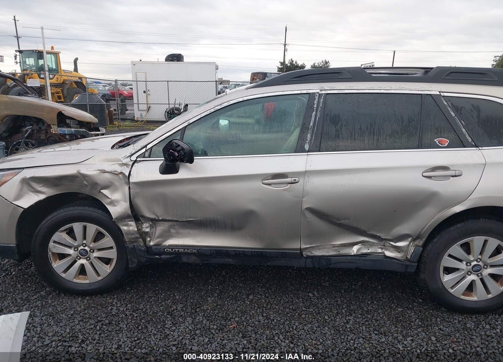 2018 SUBARU OUTBACK 2.5I PREMIUM VIN: 4S4BSACC1J3329607