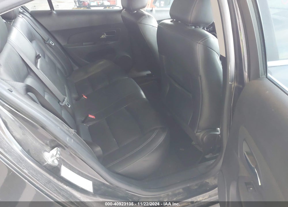 2015 CHEVROLET CRUZE 2LT AUTO VIN: 1G1PE5SB0F7196736