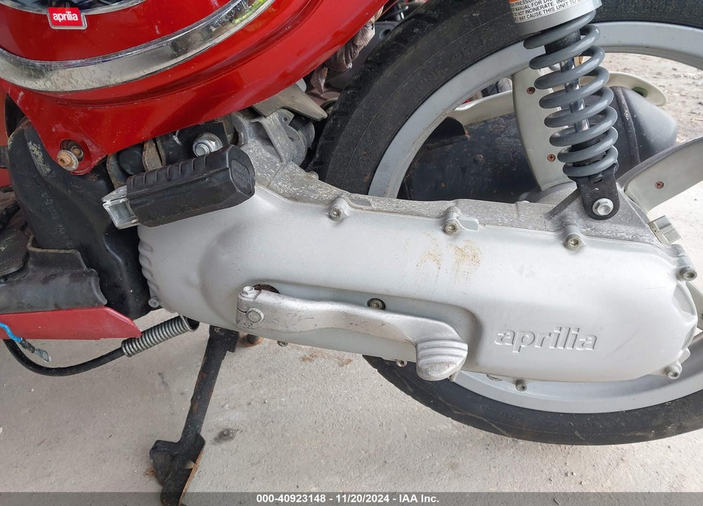 2001 APRILIA SCARABEO 50 VIN: ZD4PFF10X15001987