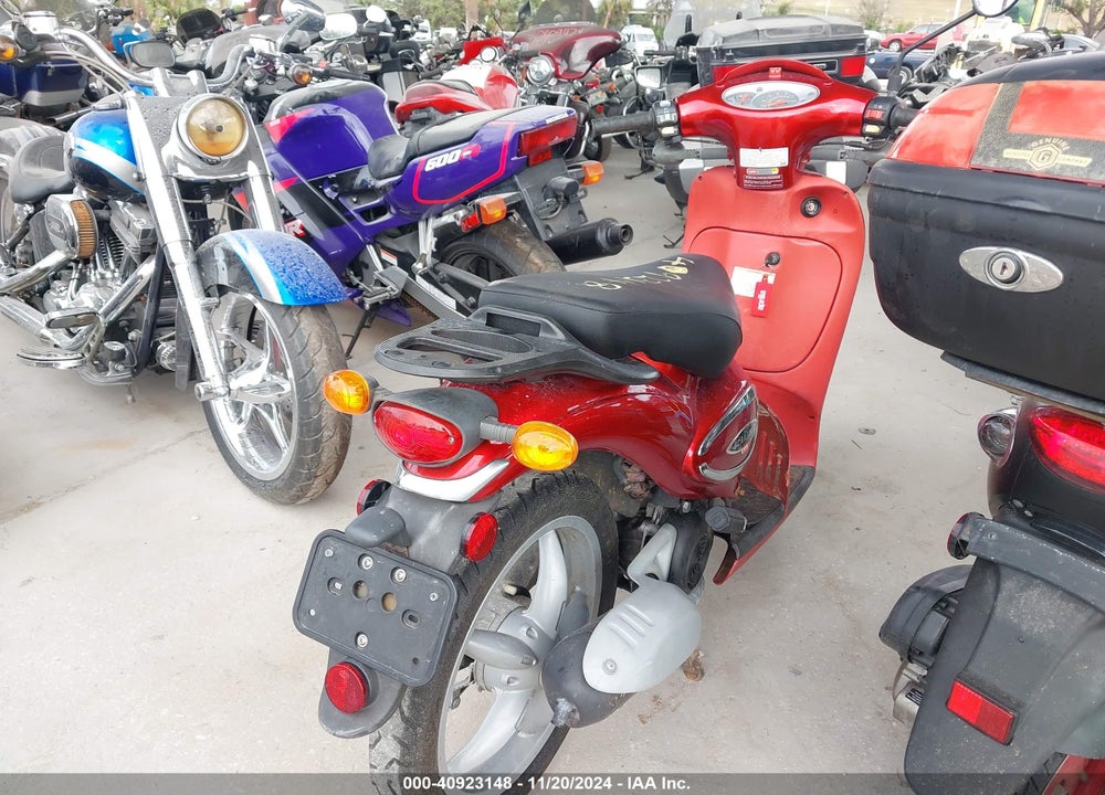 2001 APRILIA SCARABEO 50 VIN: ZD4PFF10X15001987