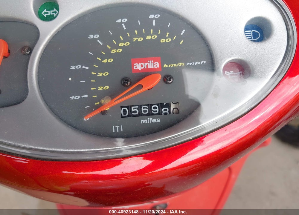 2001 APRILIA SCARABEO 50 VIN: ZD4PFF10X15001987