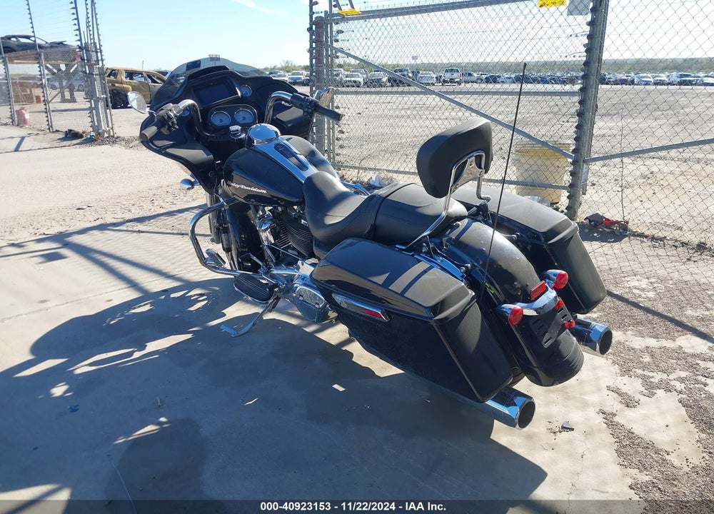 2020 HARLEY-DAVIDSON FLTRX VIN: 1HD1KHC11LB660721