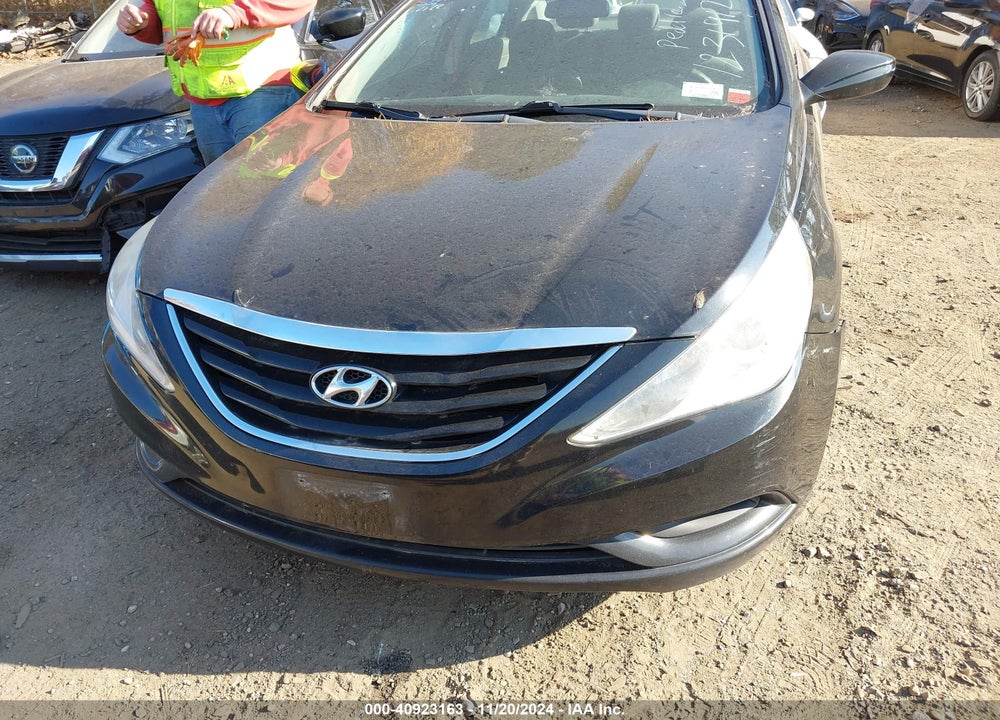 2011 HYUNDAI SONATA GLS VIN: 5NPEB4AC4BH208548