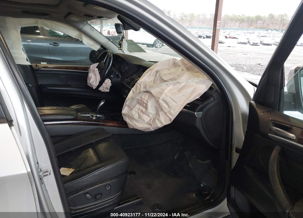 2007 BMW X5 3.0SI VIN: 5UXFE43597L014142
