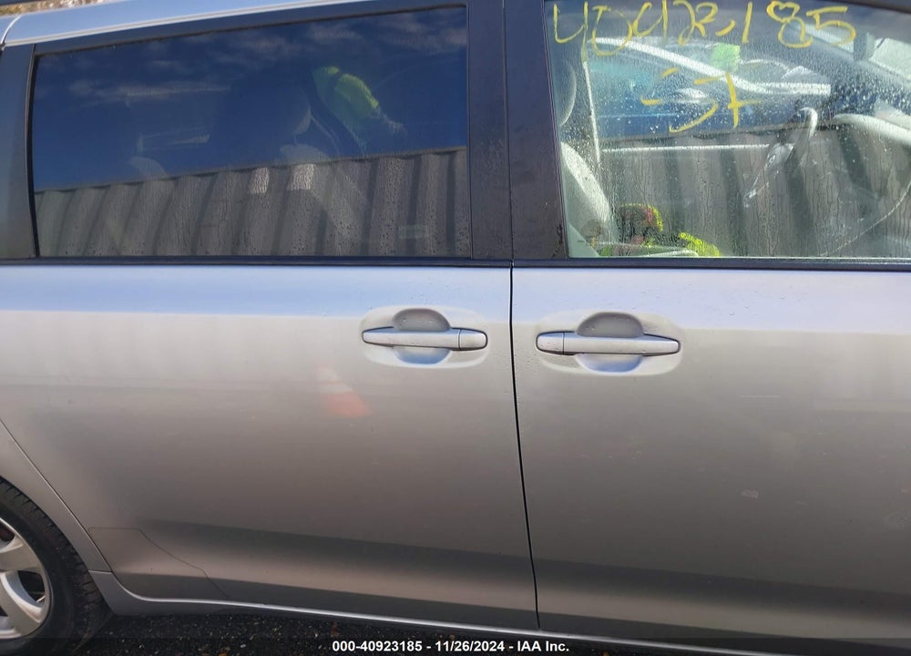 2015 TOYOTA SIENNA LE 8 PASSENGER VIN: 5TDKK3DC0FS605862