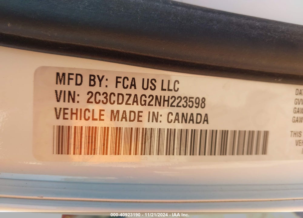 2022 DODGE CHALLENGER SXT VIN: 2C3CDZAG2NH223598