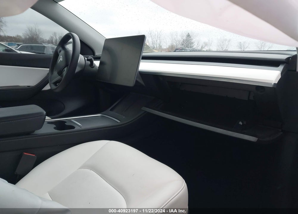 2022 TESLA MODEL Y LONG RANGE DUAL MOTOR ALL-WHEEL DRIVE VIN: 7SAYGAEE9NF312886