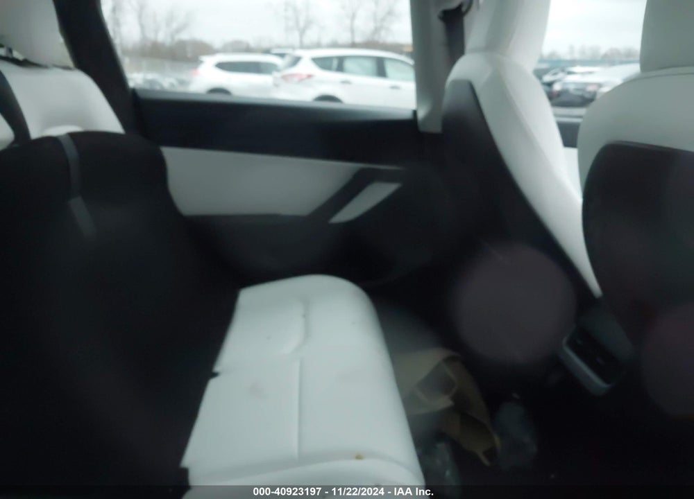 2022 TESLA MODEL Y LONG RANGE DUAL MOTOR ALL-WHEEL DRIVE VIN: 7SAYGAEE9NF312886