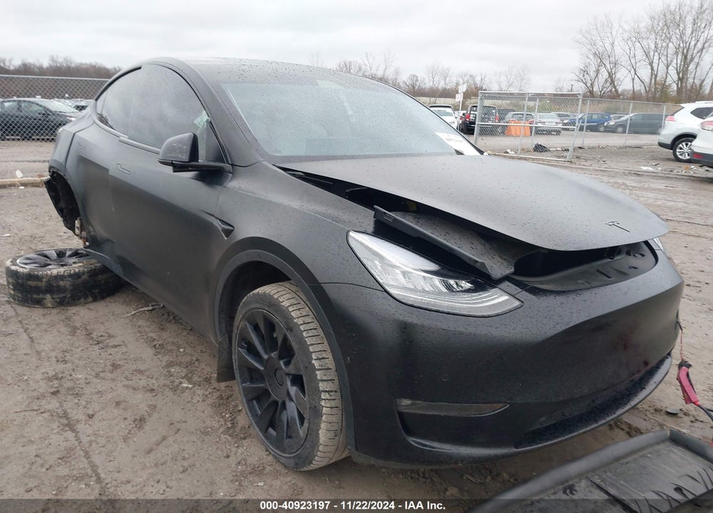 2022 TESLA MODEL Y LONG RANGE DUAL MOTOR ALL-WHEEL DRIVE VIN: 7SAYGAEE9NF312886