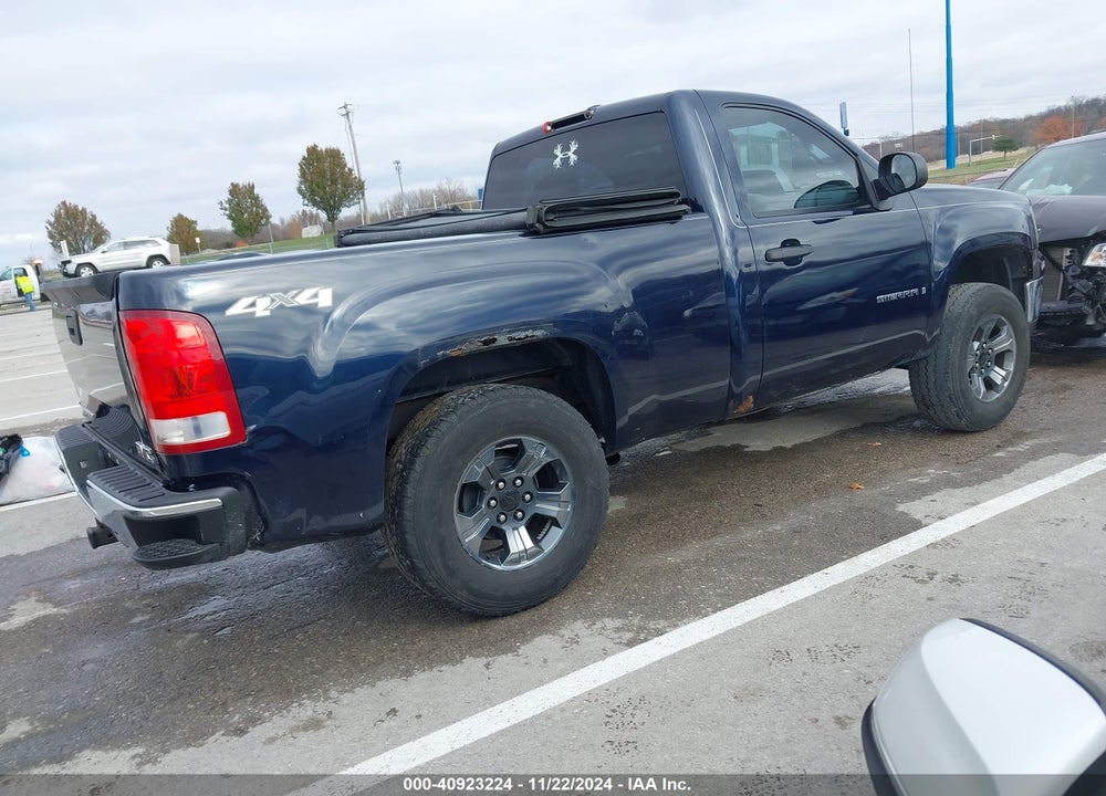 2007 GMC SIERRA 1500 WORK TRUCK VIN: 1GTEK14C07Z651967
