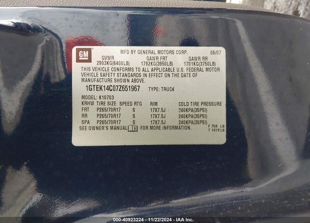 2007 GMC SIERRA 1500 WORK TRUCK VIN: 1GTEK14C07Z651967