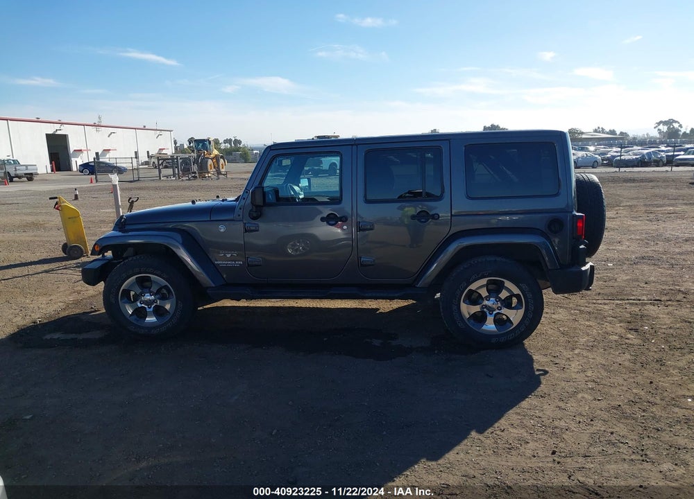 2017 JEEP WRANGLER UNLIMITED SAHARA 4X4 VIN: 1C4BJWEG0HL558195