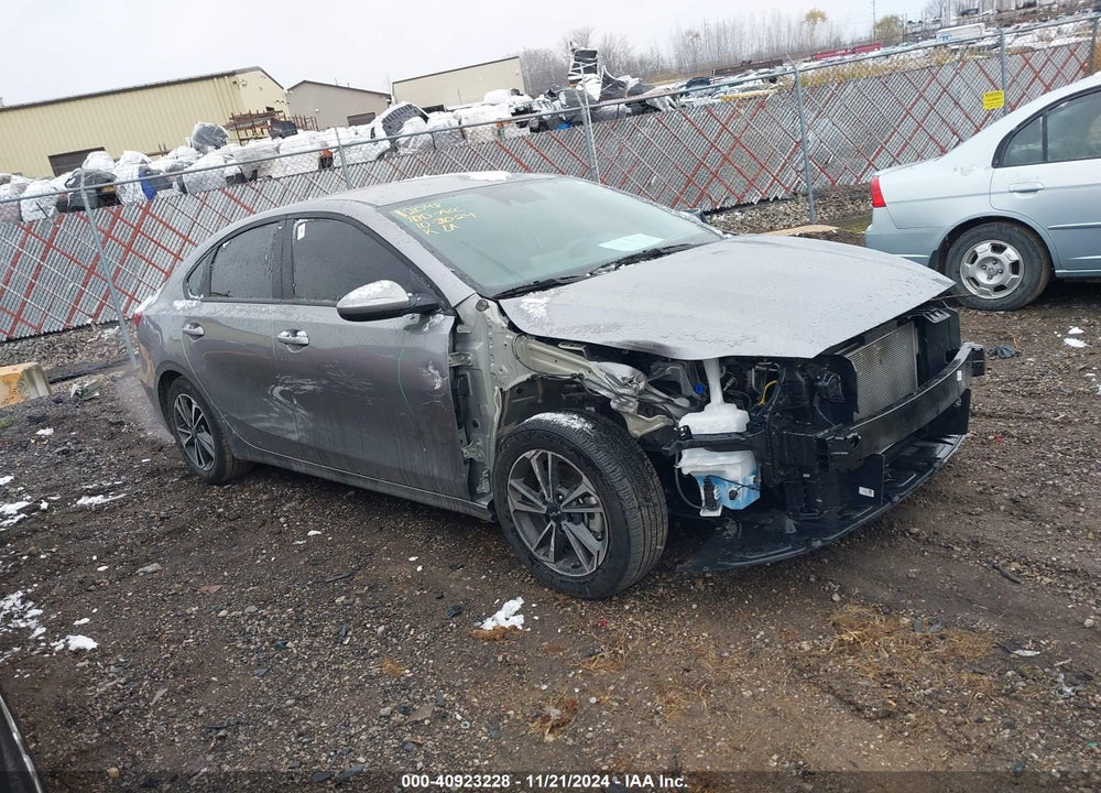 2024 KIA FORTE LXS VIN: 3KPF24AD9RE829375