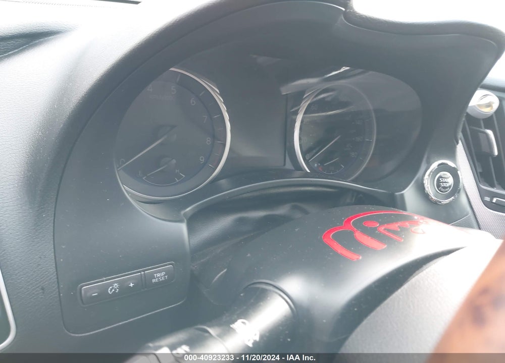 2015 INFINITI Q50 VIN: JN1BV7AR8FM414938